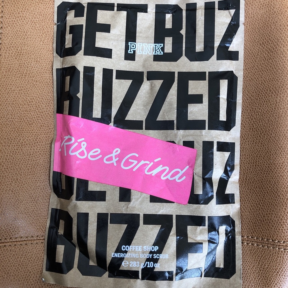 VICTORIAS SECRET PINK COFFEE BODY SCRUB